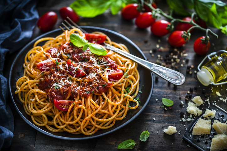 Aprende la receta para cocinar spaghetti pomodoro